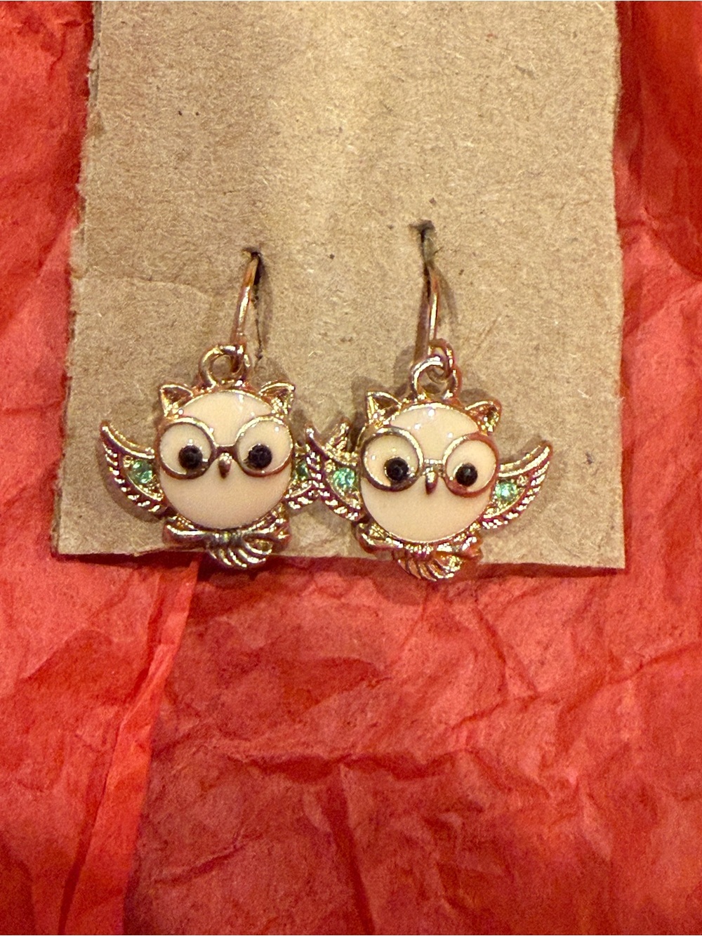 Source Unknown Gold and Cream Owl Drop Earrings with Green Accent